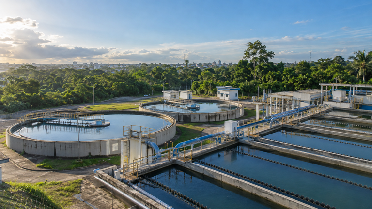 Leilão de saneamento de Rondônia com estação de tratamento de água e tubulações