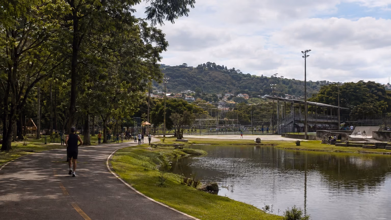 Concessão do Parque Antônio Molinari e do Country Club entra em fase de estudos