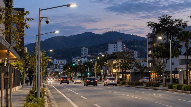 PPP de inteligência urbana de Brusque modernizará iluminação, conectividade e videomonitoramento